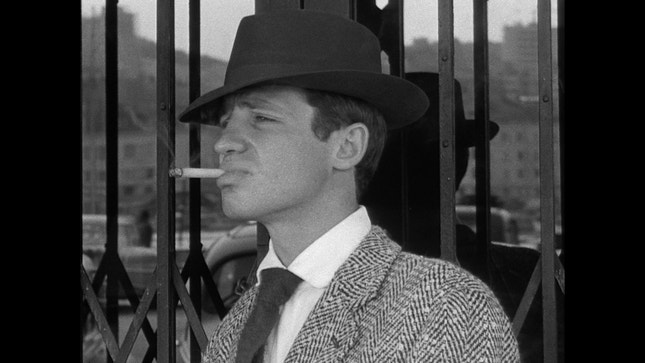 Jean-Paul Belmondo sob o olhar de Godard — Paris, 1959