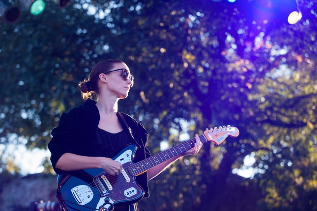 Rooney Mara filmada por Terrence Malick — a música, canção a canção