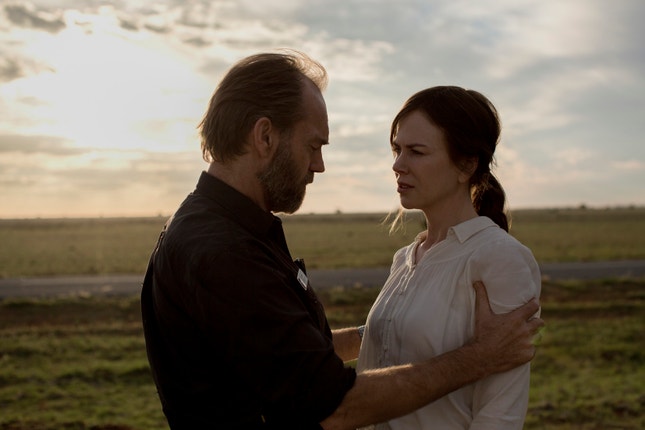 Hugo Weaving e Nicole Kidman — duas magníficas interpretações para um filme-revelação