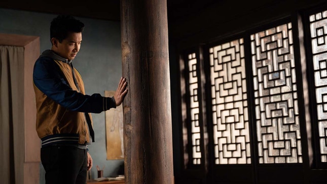 Imagem do filme: “Shang-Chi e a Lenda dos Dez Anéis” sem concorrência