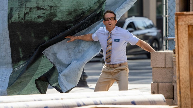 Imagem do filme: “Free Guy: Herói Improvável” lidera box office mundial
