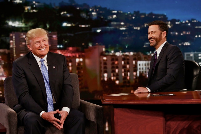Jimmy Kimmel recebendo Donald Trump no seu "show", no passado mês de Abril