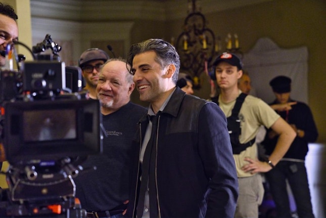 Paul Schrader e Oscar Isaac durante a rodagem de 