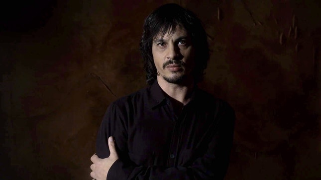 "Bernardo Soares", aliás, Cláudio da Silva — o desassossego de Pessoa segundo Botelho