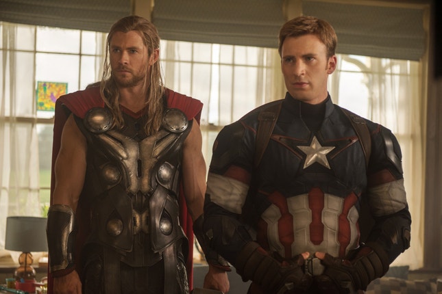 Imagem do filme: “Vingadores: A Era de Ultron” acima dos 200 milhões de dólares