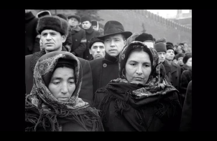 Rostos da multidão: o filme de Sergei Loznitsa é um impressionante documento histórico