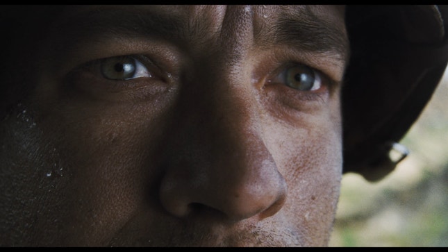Tom Hanks em "O Resgate do Soldado Ryan" (1998), sob a direcção de Spielberg