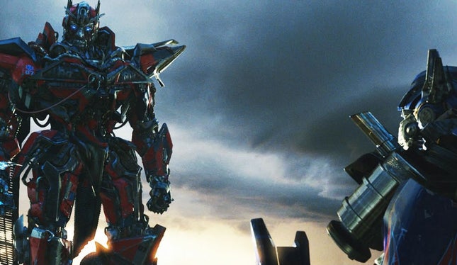 Michael Bay pede mais luz para Transformers 3