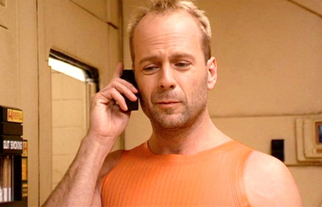 Bruce Willis em "O Quinto Elemento" — vedeta americana, produção francesa