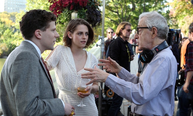 Jesse Eisenberg, Kristen Stewart e Woody Allen: rodagem de 