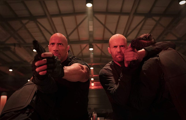 Imagem do filme: “Velocidade Furiosa: Hobbs & Shaw” continua #1 mundial