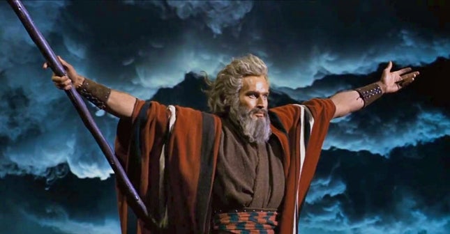 OS DEZ MANDAMENTOS (1956) - Cinemax - RTP