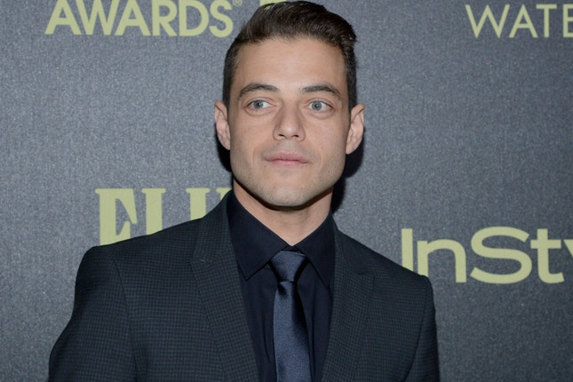 Imagem do filme: Rami Malek com Charlie Hunnam no remake de “Papillon”