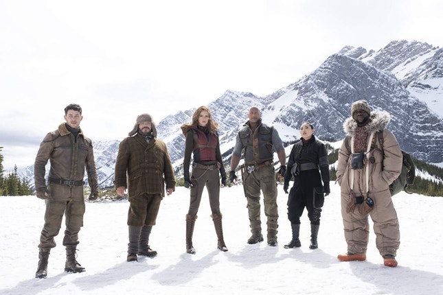 Imagem do filme: “Jumanji: O Nível Seguinte” na frente do box office português
