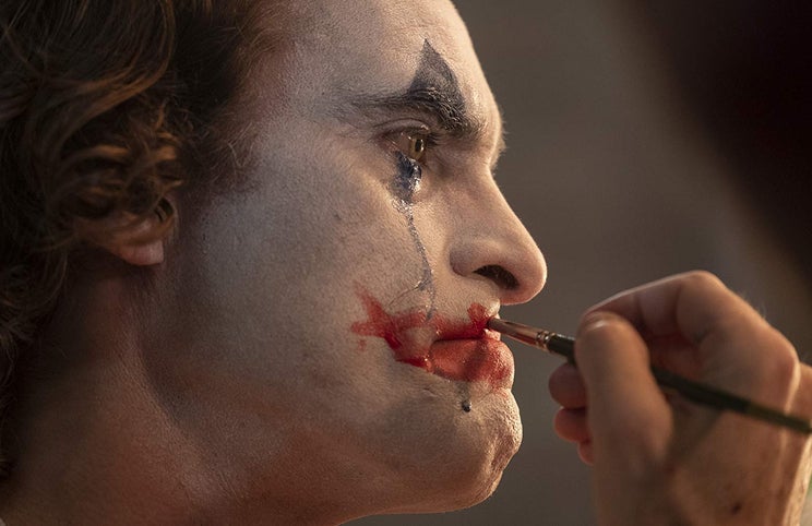 Joaquin Phoenix, aliás, Joker — mascarando a sua solidão