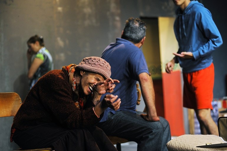Imagem de Teatro Sem Fios | Emília, de Claudio Tolcachir | 1 Dezembro 14h00