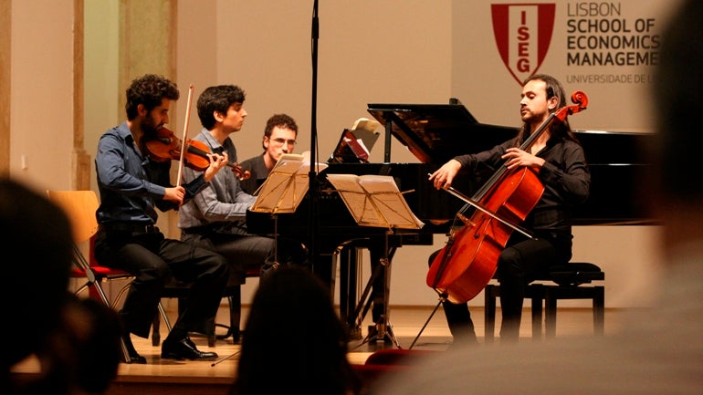 Imagem de Francisco Moser, Válter Freitas e Philippe Marques | 25 Maio 19h00