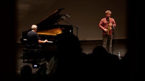 Imagem de Duo Calcanhar | 19 Abril | 19h00