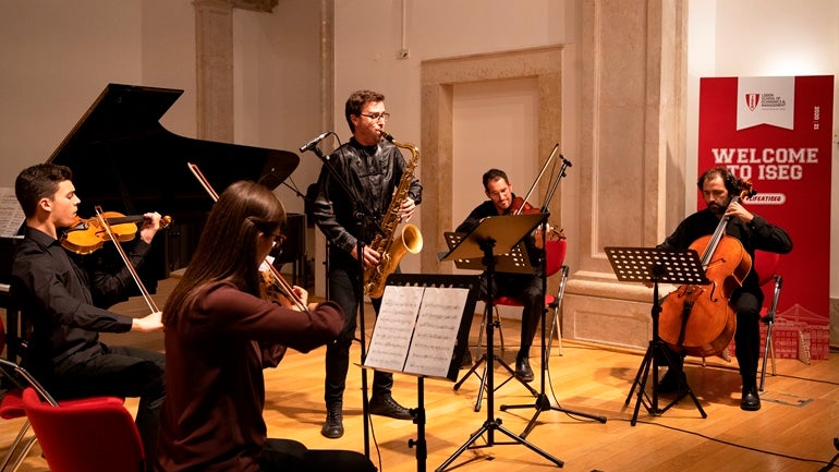 Imagem de João Pedro Silva – HOME | 15 Outubro | 19h00