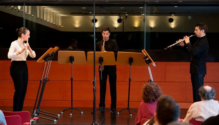 Imagem de Entre Madeiras Trio | 16 Maio 19h00