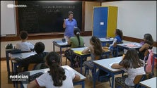 Imagem de Manuais digitais afinal podem prejudicar a aprendizagem dos alunos (vídeo)