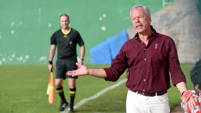 Ludgero Castro abandona carreira de treinador
