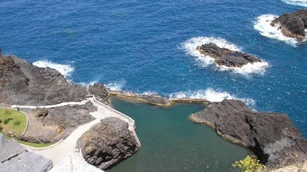Imagem de Turista foi resgatado esta tarde do mar no norte da Madeira