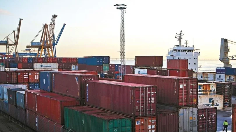 Imagem de Exportações e importações caem 5,2% e 6,2% no 2.º trimestre
