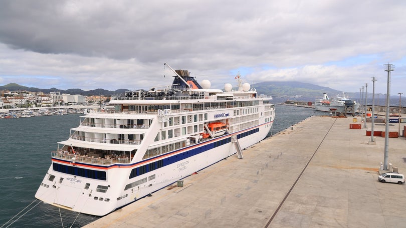 Novo recorde de navios cruzeiro no porto açoriano de Ponta Delgada
