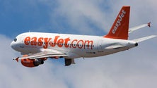 Imagem de easyJet condenada em 125 mil euros por recusar indemnização de 250 euros a passageira