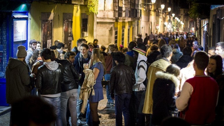 Moradores queixam-se do ruído de bares na noite lisboeta