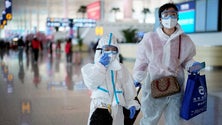 Imagem de Covid-19: China deteta mais de 100 casos pelo segundo dia consecutivo