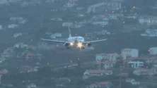 Imagem de Desde as 10h14 que não aterra um avião na Madeira