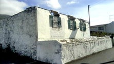 Imagem de Autarquias cobram mais IMI às casas em ruínas (Som)