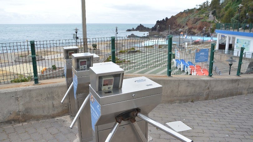 Imagem de Frente MarFunchal regulariza salários em atraso
