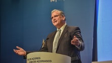 Imagem de Vasco Cordeiro quer empresas e cidadãos a refletir sobre o futuro dos Açores (Som)