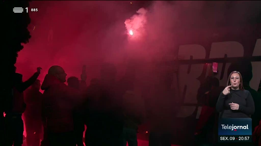 Imagem de Derby minhoto para decidir Taça da Liga