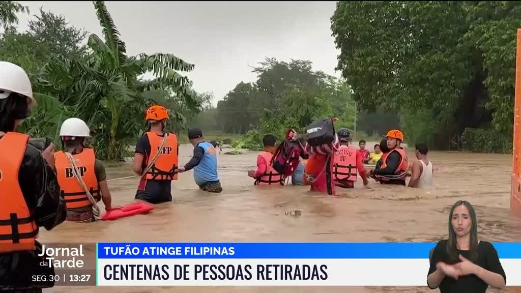 Poderoso tufão atingiu as ilhas a norte das Filipinas