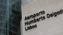 Imagem de Detetados 20 passageiros sem teste no aeroporto de Lisboa