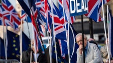 Imagem de Deputados britânicos votam hoje pela terceira vez Acordo de Saída da UE