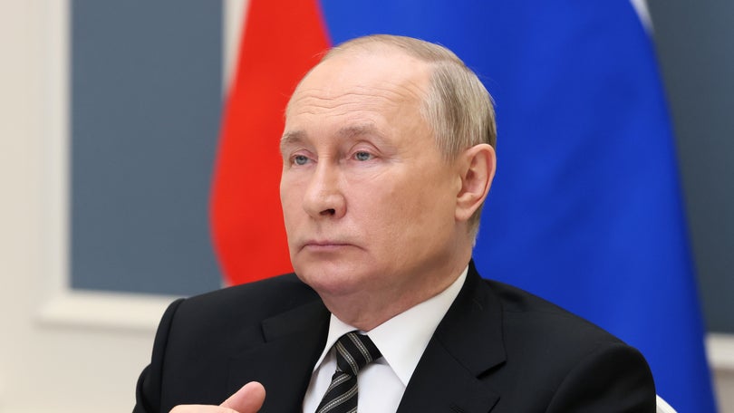 Imagem de Rússia queixa-se de ser alvo de campanha de cibertaques desde a invasão