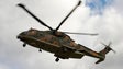 Imagem de Força aérea resgata cinco pessoas de veleiro no Porto Santo (vídeo)