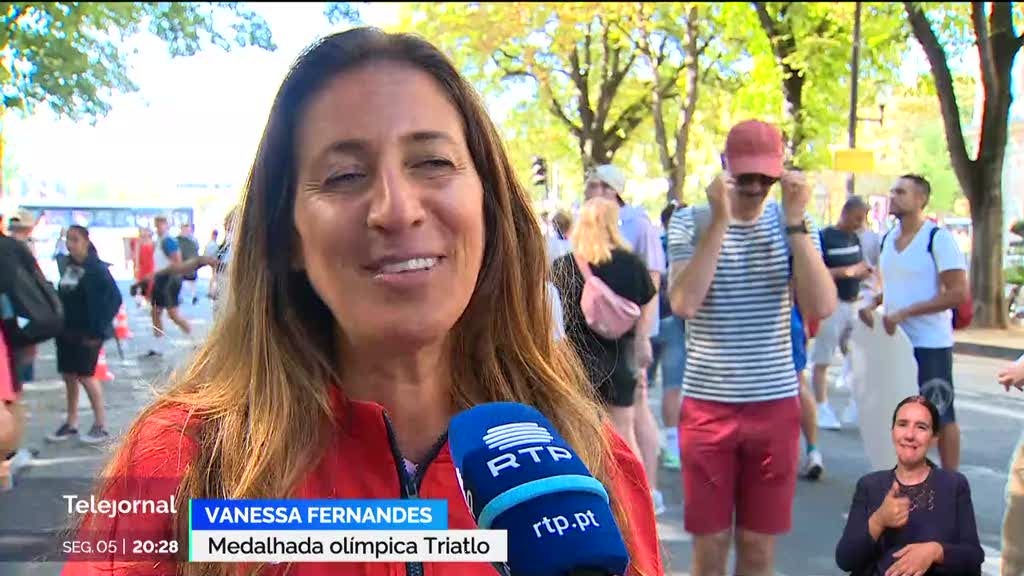 Atleta Vanessa Fernandes surpreendeu colegas em Paris