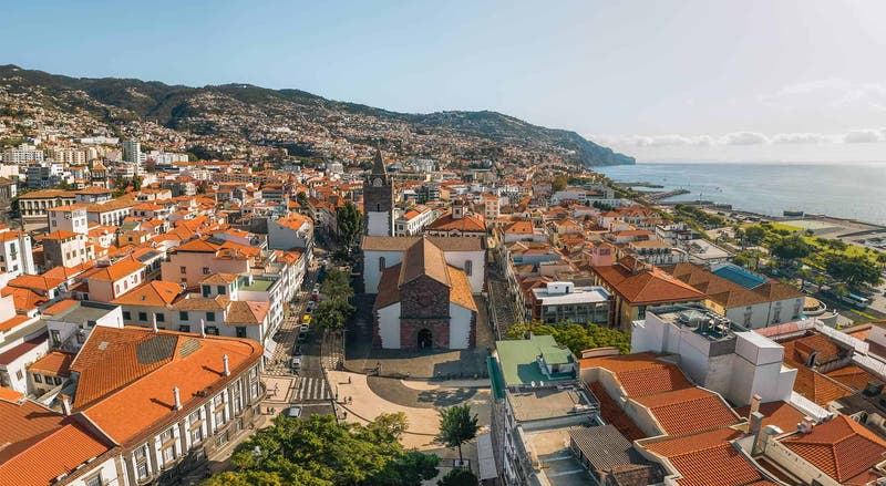 Funchal é a quarta cidade do país onde mais subiu a taxa de esforço para comprar casa