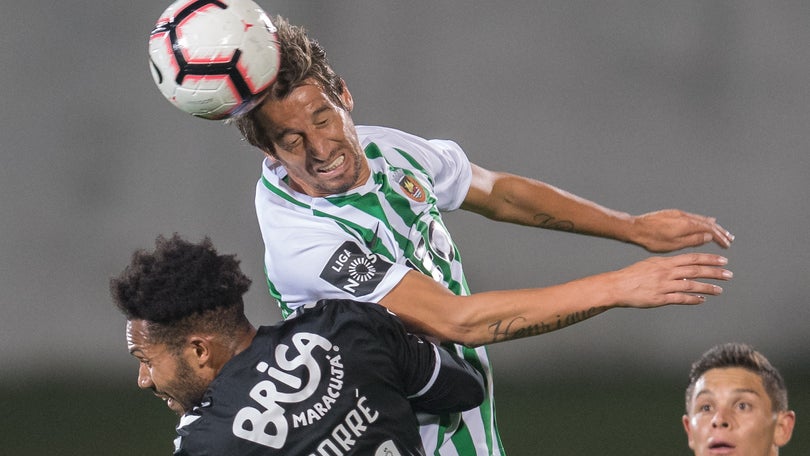 Imagem de Nacional empata em Vila do Conde