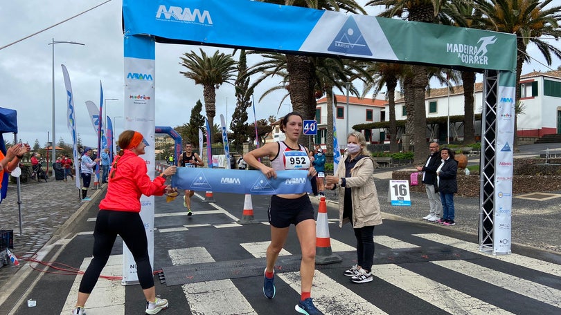 Imagem de Daniela Sousa venceu Meia Maratona do Porto Santo