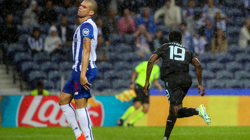 Porto goleado pelo Brugge é último do Grupo B