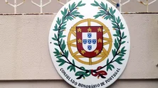 Imagem de Sindicato dos funcionários consulares suspende greve