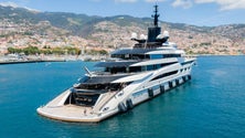 Imagem de Superiate de 330 milhões de euros no Porto do Funchal