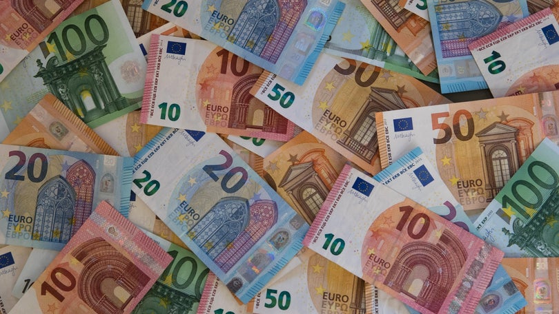 Euro assinala hoje 20 anos de circulação